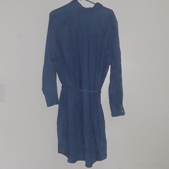 Levi's Denim Dress - Picture 4 of 5